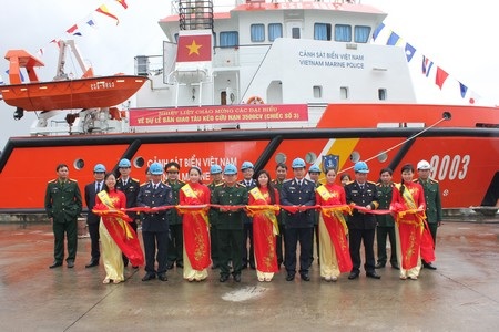  Bàn giao tàu Cảnh sát biển số 3 - 1