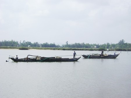 Cương quyết dẹp nạn “cát tặc” trên địa bàn - 1