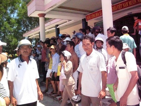 Bắt 2 đối tượng nghi bắt cóc trẻ em giữa ban ngày - 4