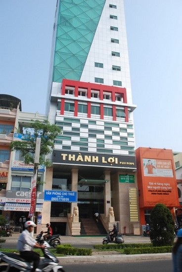 Văn phòng cho thuê ế "chỏng chơ" - 1 Văn phòng cho thuê ế "chỏng chơ" - 1