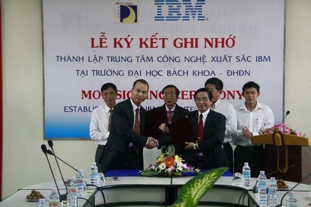 IBM thành lập Trung tâm công nghệ xuất sắc tại miền Trung - 1