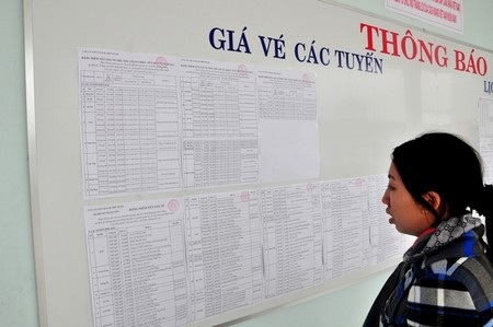 Giá vé xe được niêm yết công khai tại bến xe