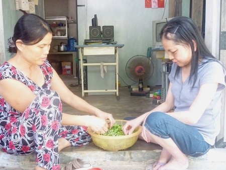 Ngày về hạnh phúc của “cô gái biến thành bà già”