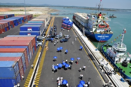 Khánh thành cảng Chu Lai công suất 1,6 triệu tấn/năm - 1 Khánh thành cảng Chu Lai công suất 1,6 triệu tấn/năm