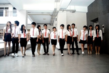 Sinh viên khoa Quản trị kinh doanh, ĐH Duy Tân