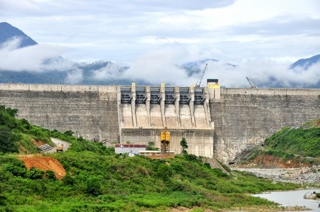 Quảng Nam báo cáo Chính phủ về tình trạng động đất liên tiếp - 1 Động đất liên tục xảy ra tại khu vực thủy điện Sông Tranh 2 khiến người dân thật sự bất an