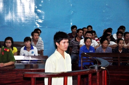 Huỳnh Đức Thiện tại phiên tòa