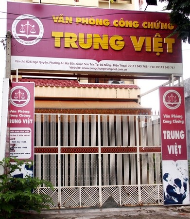 Trụ sở văn phòng công chứng của bà Hà đã đóng cửa