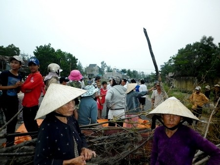 Dân bao vây nhà máy thép: Sạch ô nhiễm mới cho hoạt động