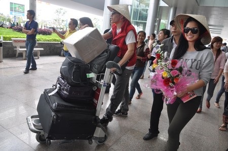 Kim Lee, Phương Pharreal trong vòng người hâm mộ Đà Nẵng