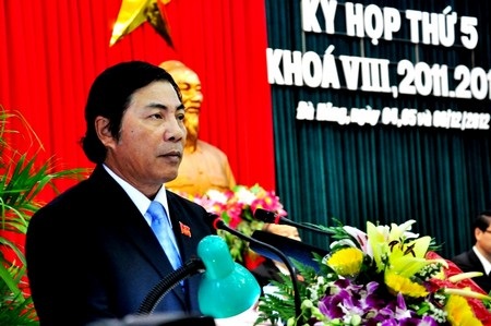 Đà Nẵng phải đối mặt với những thách thức chưa từng có! - 1 Bí thư Thành ủy, Chủ tịch HĐND TP Đà Nẵng phát biểu khai mạc kỳ họp