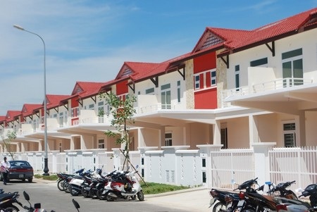 Ngân sách thất thu vì suy thoái kinh tế - 1 : Do thị trường BĐS đóng băng nên thu tiền sử dụng đất của Đà Nẵng chỉ đạt hơn 37% trong năm 2012