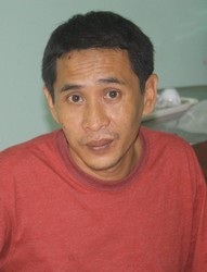 Bắt nhóm ép khách chơi cờ bạc bịp trên xe khách - 2 Vinh và Thông