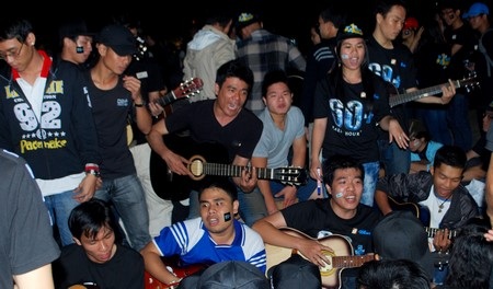 Đà Nẵng một đêm tối đèn hưởng ứng giờ trái đất - 2 Đà Nẵng một đêm tối đèn hưởng ứng giờ trái đất - 2