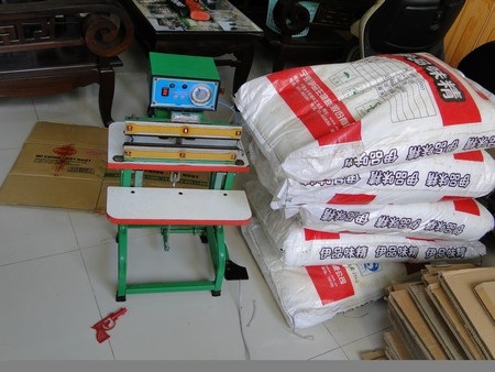 Bắt một lượng lớn bột ngọt giả