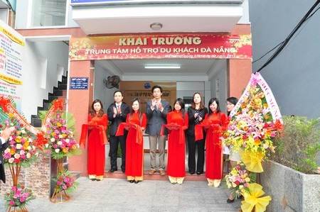 Đà Nẵng thành lập trung tâm hỗ trợ du khách - 1 Du khách đến Đà Nẵng sẽ được hỗ trợ nếu gặp vấn đề rắc rối