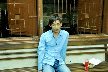 Đối tượng Nguyễn Văn Phương bị bắt giữ tại cơ quan công an