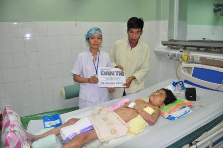 Hơn 58 triệu đồng đến với một học sinh lớp 3 bị hư thận - 1 Hơn 58 triệu đồng đến với một học sinh lớp 3 bị hư thận