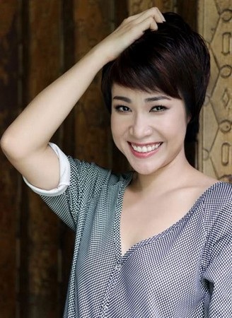 Quang Hào làm liveshow ở quê hương - 3 Ca sĩ Uyên Linh là một trong những khách mời của chương trình