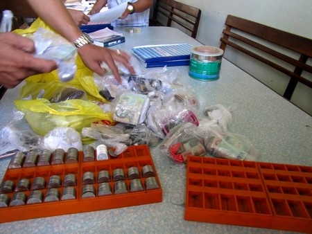 Tang vật vụ án. Ảnh: C.A.