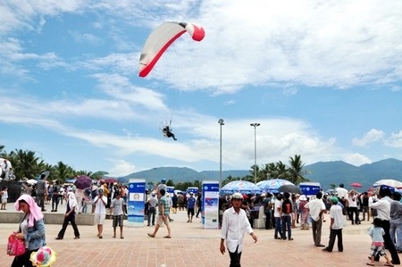 Nhiều hoạt động trong sự kiện “Điểm hẹn mùa hè 2013”