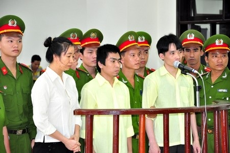 Các bị cáo nghe tòa tuyên án