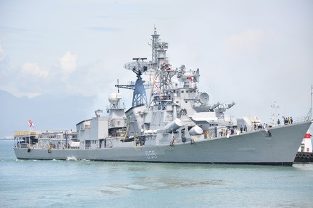 Tàu khu trục lớp Rajput INS Ranvijay (D55)