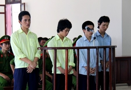 4 bị cáo tại phiên tòa ngày 15/7