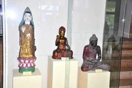 Các tượng Phật Quan âm từ thế kỷ 18-19