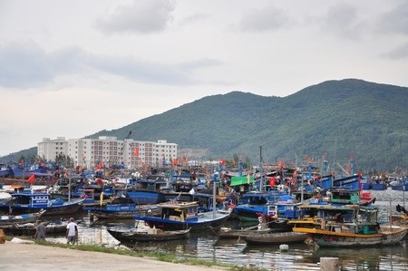 Báo tin áp thấp nhiệt đới cho hơn 32.000 tàu cá