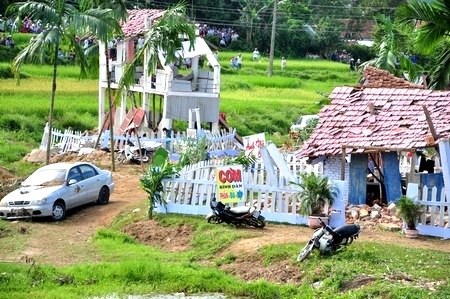 Cảnh diễn tập ứng phó động đất 6,2 độ richter ngày 28/8 tại huyện Bắc Trà My, Quảng