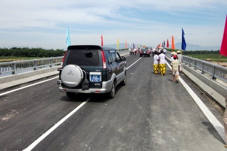 Công trình cầu Gò Nổi chính thức đưa vào sử dụng sau gần 2 năm xây dựng