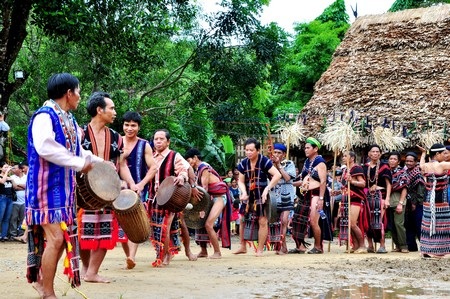 Mô hình du lịch cộng đồng ở Quảng Nam thu hút khách thập phương - 2 Làng du lịch dựa vào cộng đồng của đồng bào Cơtu được khai trương vào tháng 6/2013