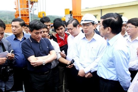 Chủ tịch nước yêu cầu cấp đất cho người dân thủy điện Sông Tranh 2 - 1 Chủ tịch nước đến thị sát thủy điện Sông Tranh 2