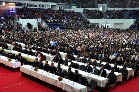 Gần 6.000 người là các Bí thư, tổ trưởng dân phố và trưởng thôn nghe Bí thư Đà Nẵng nói chuyện