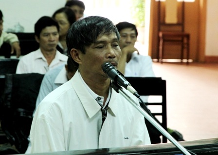 Bị cáo Trần Quang Hiền tại phiên tòa sáng 10/2