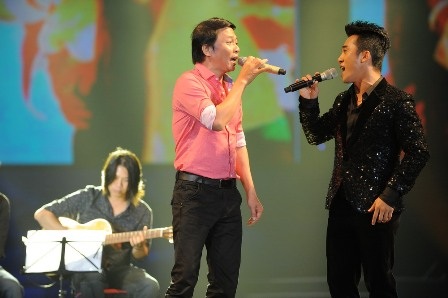 Quang Hào và nhạc sĩ Trần Quế Sơn kết hợp trong liên khúc