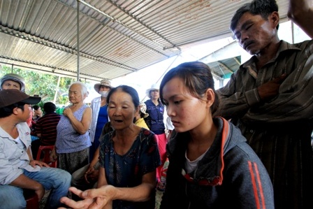 Chánh Văn phòng Công an TP Đà Nẵng – Thượng tá Trần Phước Hương - trao đổi với PV