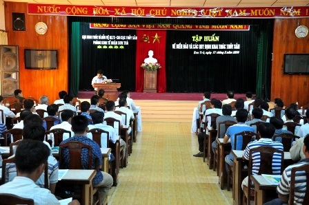 Gần 250 ngư dân Đà Nẵng được tập huấn về tình hình biển đảo và các quy định khai thác thủy sản