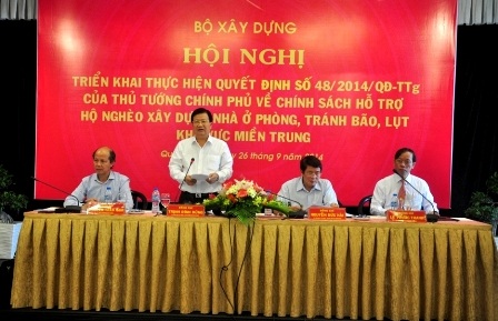 Bộ trưởng Bộ Xây dựng Trịnh Đình Dũng phát biểu tại hội nghị