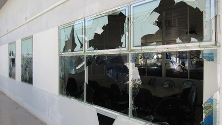 Khởi tố vụ án chém người và phá hoại tài sản tại khu đô thị Golden Hills - 2 Khởi tố vụ án chém người và phá hoại tài sản tại khu đô thị Golden Hills - 2