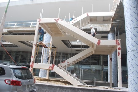 Sau vụ “trảm tướng”, ga Đà Nẵng có kịp tiến độ? - 2 Sau vụ “trảm tướng”, ga Đà Nẵng có kịp tiến độ? - 2