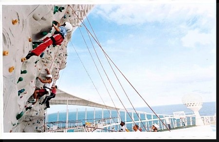 Mục sở thị khách sạn nổi 5 sao “Huyền thoại của biển” - 22 Mục sở thị khách sạn nổi 5 sao “Huyền thoại của biển” - 22