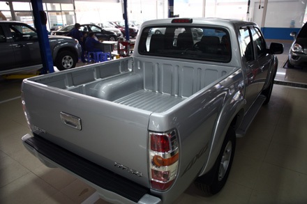 Mazda BT50 - Thân Nhật hồn Mỹ - 17 Mazda BT50 - Thân Nhật hồn Mỹ - 17