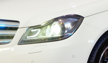 Mercedes Việt Nam giới thiệu C-Class bản 2012 - 3 Mercedes Việt Nam giới thiệu C-Class bản 2012 - 3