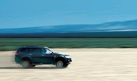 Mitsubishi Pajero Sport sẽ được lắp ráp trong nước - 9 Mitsubishi Pajero Sport sẽ được lắp ráp trong nước - 9