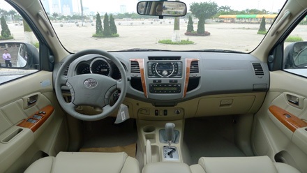 Pajero Sport - Everest - Fortuner: SUV nào cho bạn? - 12