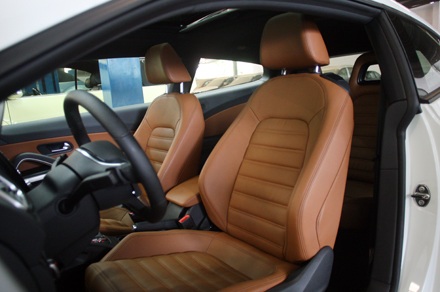 So sánh xe Genesis coupe và Scirocco - 13