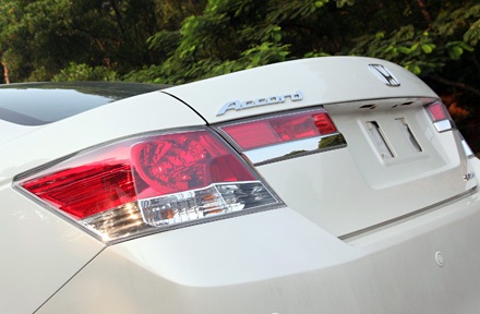 Honda Việt Nam chính thức ra mắt Accord 2.4L - 8