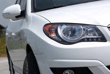 Hyundai Avante “nội” - Có thỏa mãn khách Việt? - 3 Hyundai Avante “nội” - Có thỏa mãn khách Việt? - 3